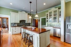 ComingSoonHillcrest_184492