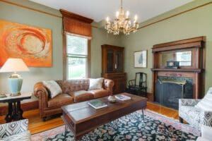 ComingSoonHillcrest_184501