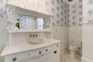 ComingSoonHillcrest_184507