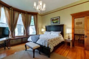 ComingSoonHillcrest_184508