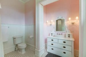 ComingSoonHillcrest_184524