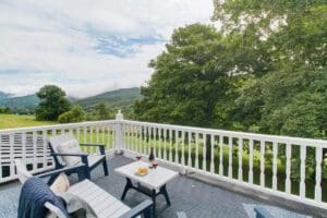 ComingSoonHillcrest_184539